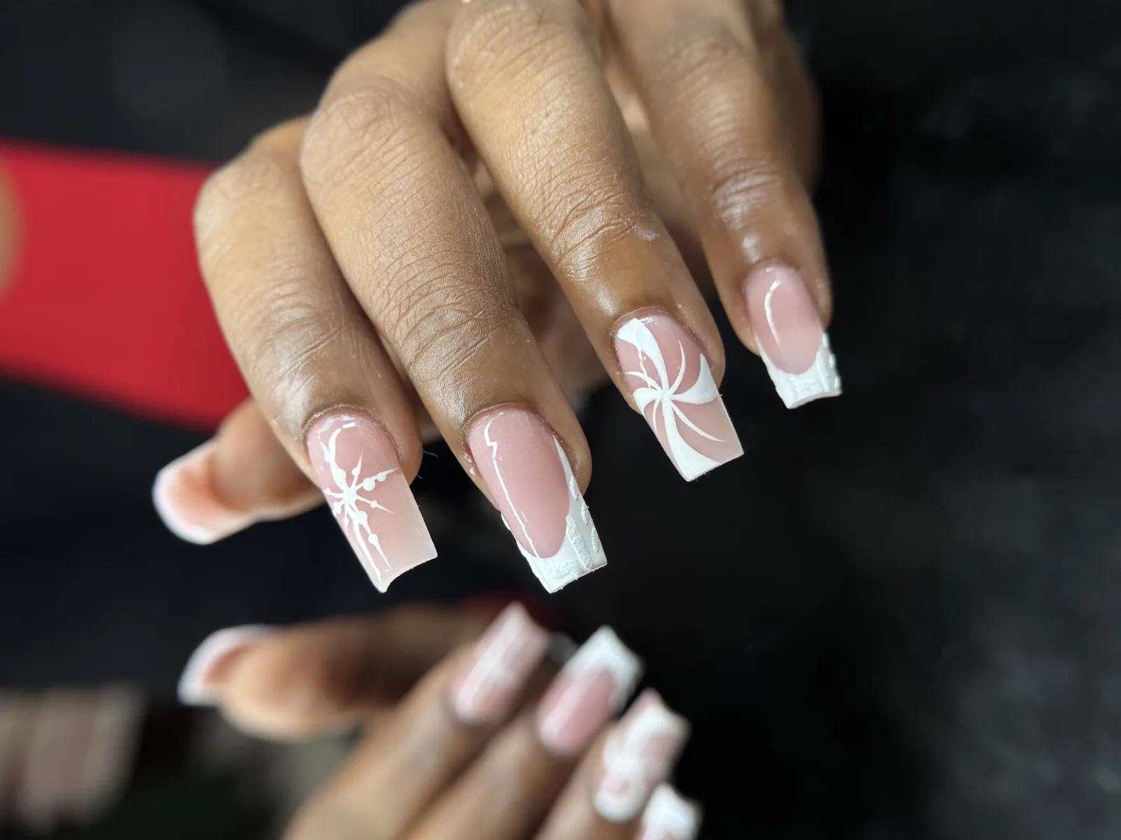 White swirl French tips
